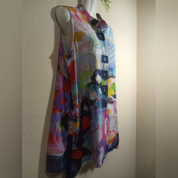 Colorful Abstract Women's Blouse Claire Desjardins - Picture 8 of 16